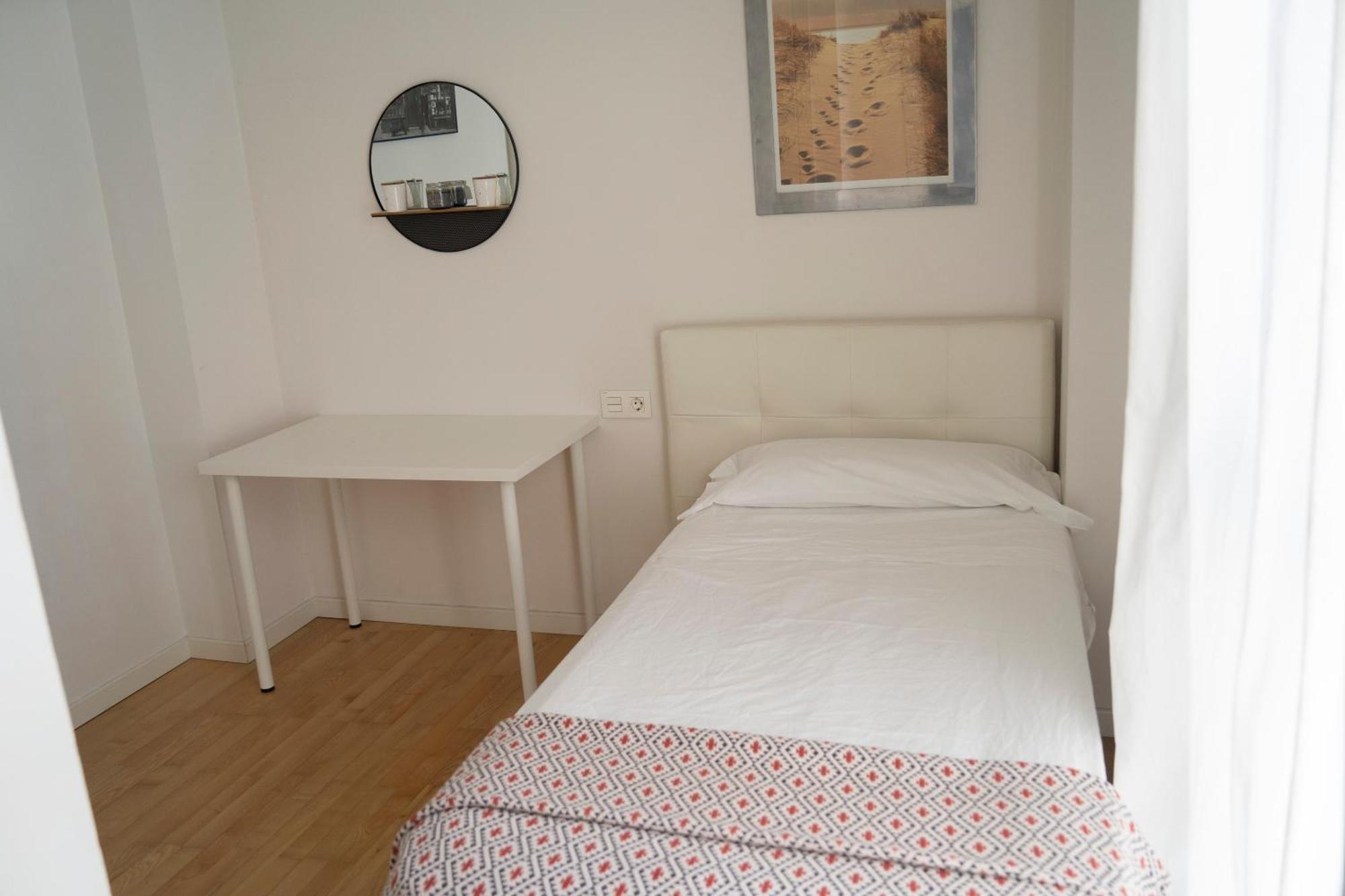 Apartment Rastro Jardines De Murillo, By Homing U *